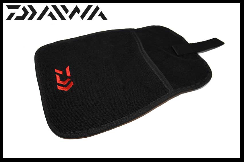 DAIWA TOWEL BLACK